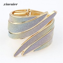 Xiacaier Wide Cuff Bangle Metal Gold Color Angel Wings Design Bracelets For Women Punk Statement Jewelry Gift Bangle Femme 2017